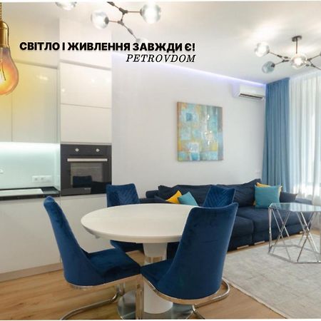 Petrovdom Apartment 77-94-59 In Rc Tetris Hall, Dilova Street 1-2 Kiev Exteriör bild