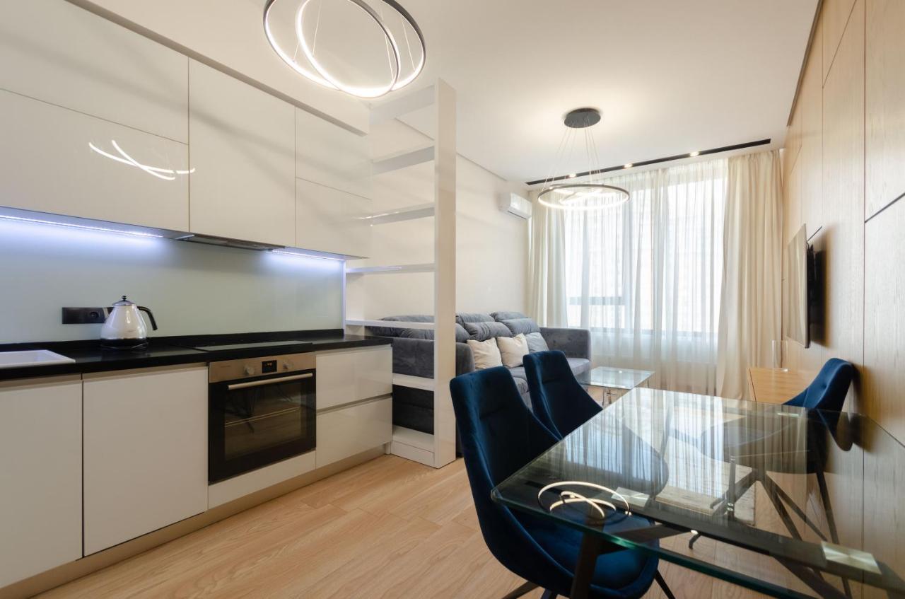 Petrovdom Apartment 77-94-59 In Rc Tetris Hall, Dilova Street 1-2 Kiev Exteriör bild