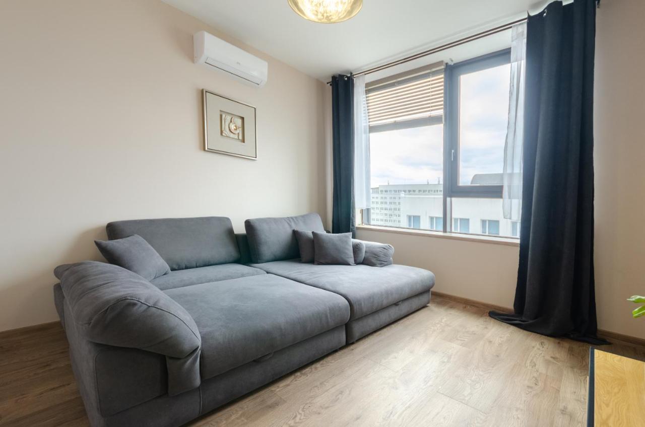 Petrovdom Apartment 77-94-59 In Rc Tetris Hall, Dilova Street 1-2 Kiev Exteriör bild