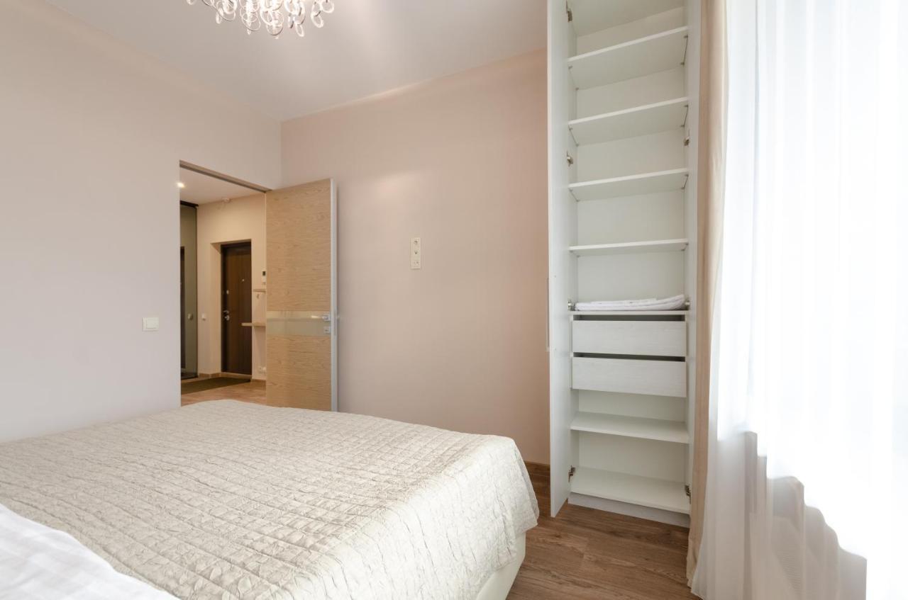 Petrovdom Apartment 77-94-59 In Rc Tetris Hall, Dilova Street 1-2 Kiev Exteriör bild