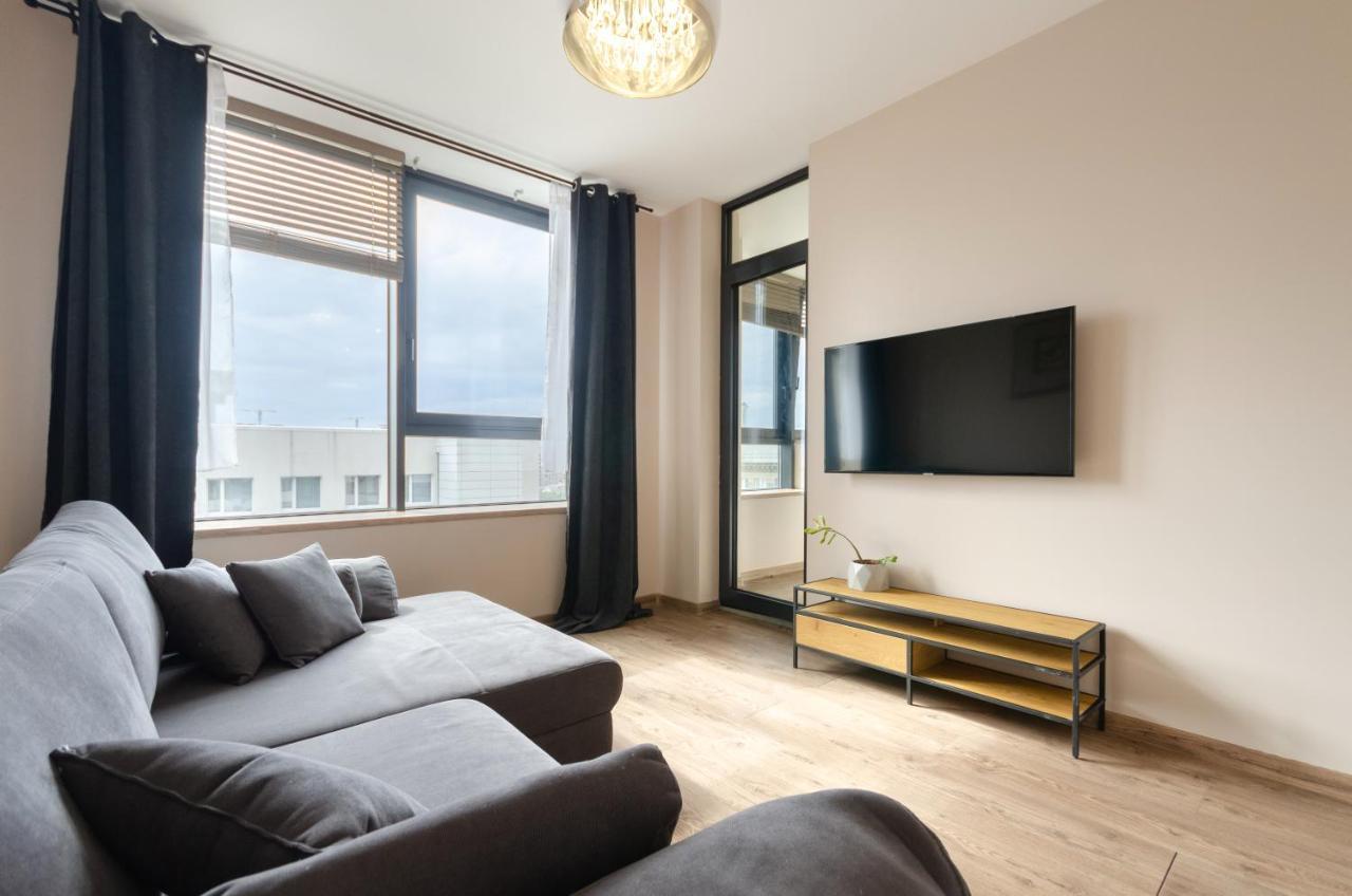 Petrovdom Apartment 77-94-59 In Rc Tetris Hall, Dilova Street 1-2 Kiev Exteriör bild