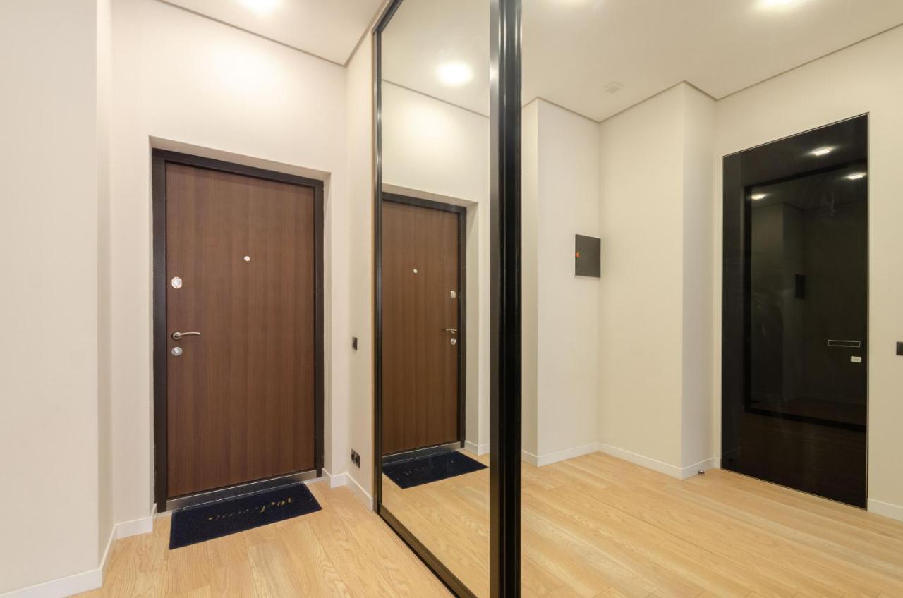 Petrovdom Apartment 77-94-59 In Rc Tetris Hall, Dilova Street 1-2 Kiev Exteriör bild