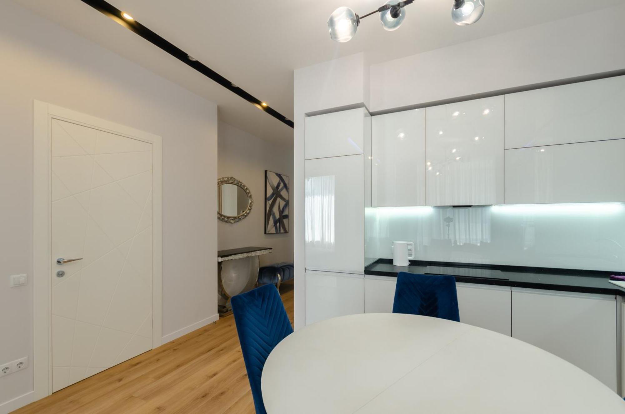 Petrovdom Apartment 77-94-59 In Rc Tetris Hall, Dilova Street 1-2 Kiev Exteriör bild